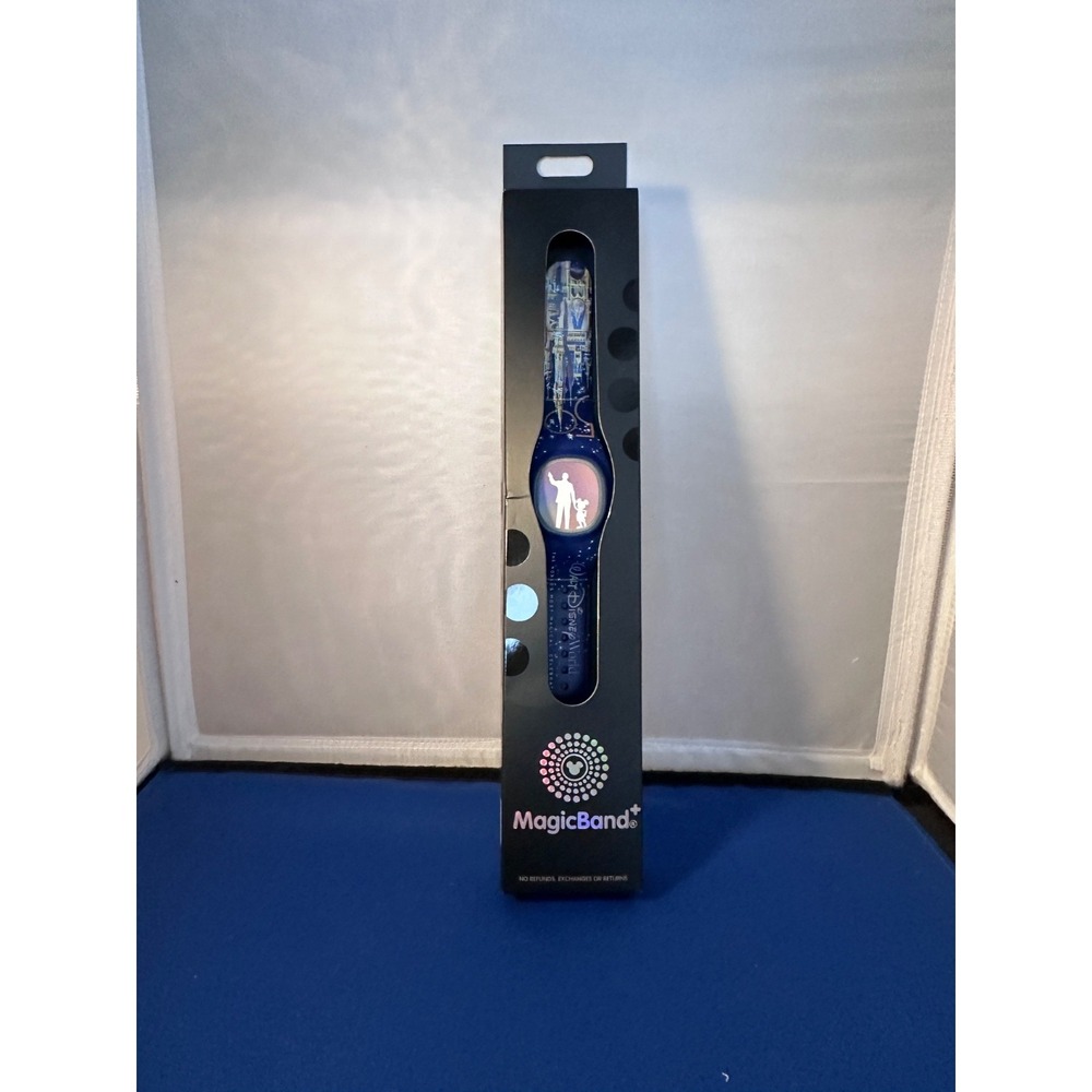Disney Parks 50th Anniversary MagicBand+ Partners Statue New Unlinked - Picture 3 of 7